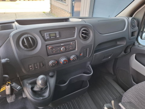 Renault Master T35 2.3 dCi L2H2 AIRCO / CRUISE CONTROLE / IMPERIAL / TREKHAAK / EURO 6