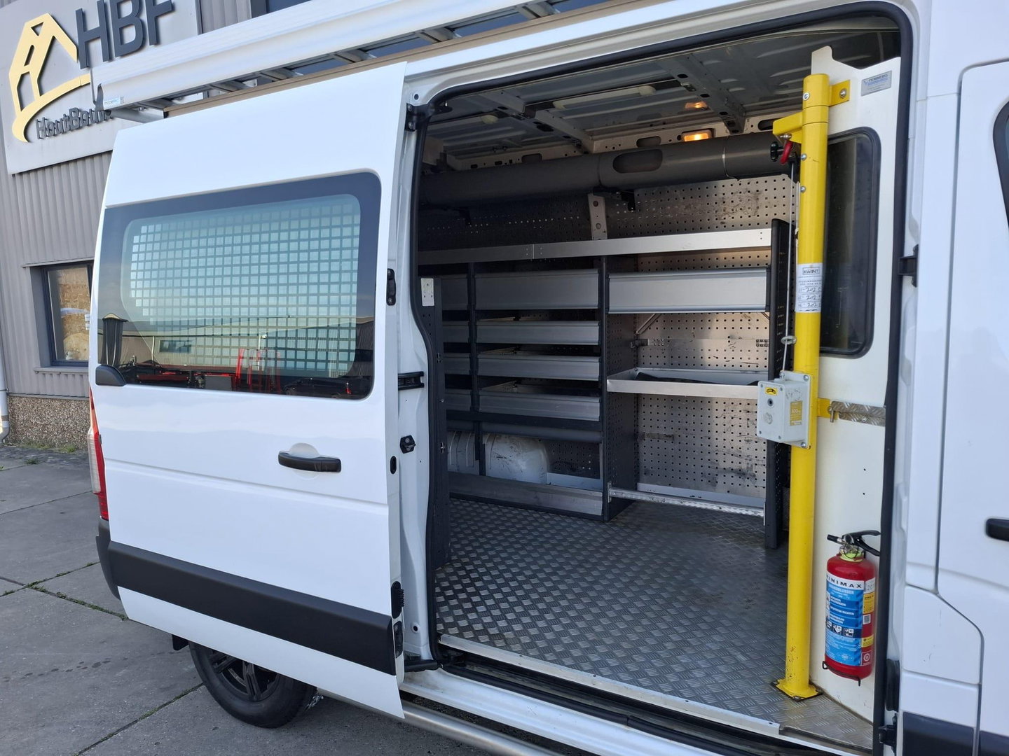 Renault Master T35 2.3 dCi L2H2 AIRCO / CRUISE CONTROLE / IMPERIAL / TREKHAAK / EURO 6