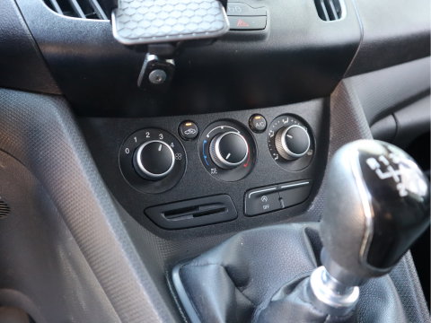 Ford Transit Connect 1.0 Ecoboost Benzine Euro 6 - Airco - Trekhaak