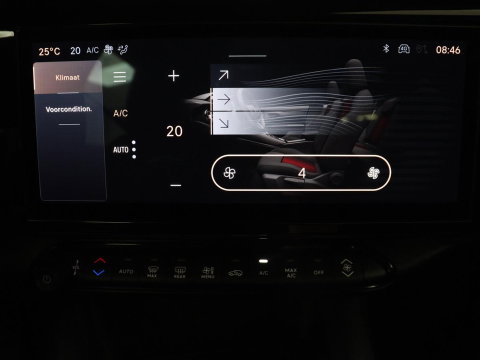 Alfa Romeo Junior Elettrica 54 kWh