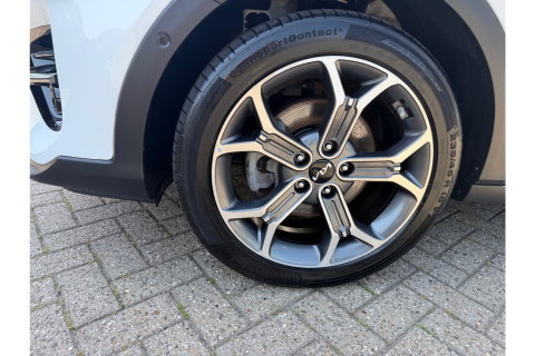 Kia Xceed 1.6 GDI PHEV EX.LINE AUTOMAAT NAVI PDC WINTERPACK.
