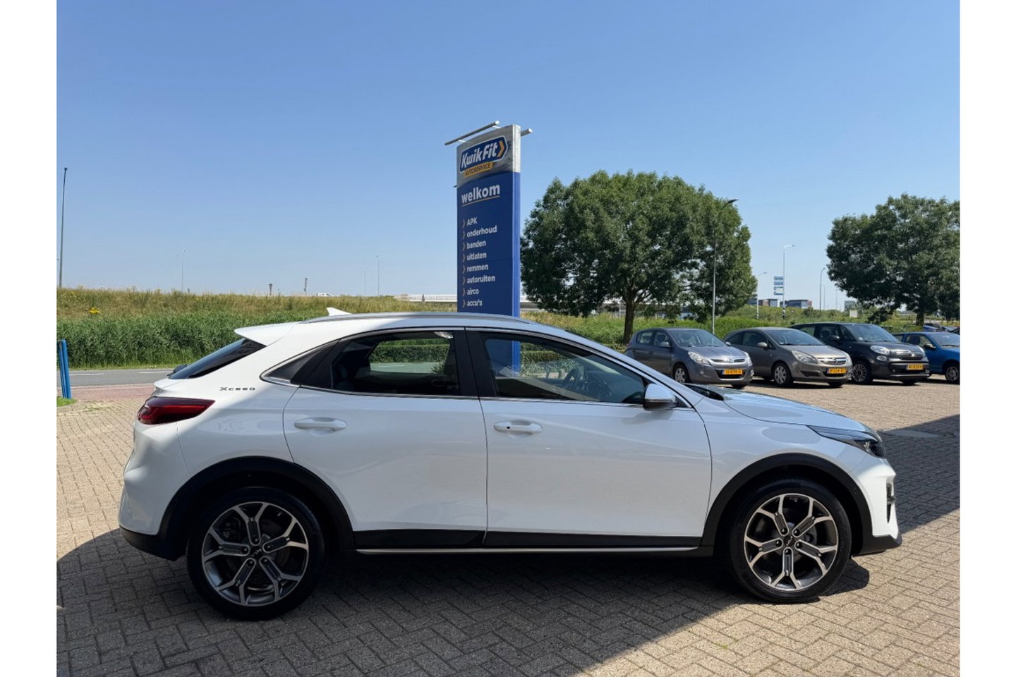 Kia Xceed 1.6 GDI PHEV EX.LINE AUTOMAAT NAVI PDC WINTERPACK.