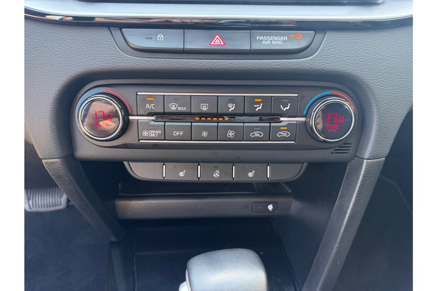 Kia Xceed 1.6 GDI PHEV EX.LINE AUTOMAAT NAVI PDC WINTERPACK.