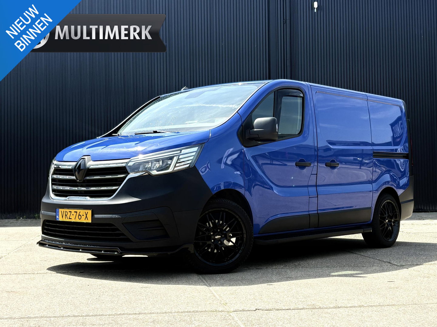 Renault Trafic 2.0 dCi 150PK | CARPLAY | 2x SCHUIFD. | LAADRUIMTE BEKLEED | LMV | LED | STEPS