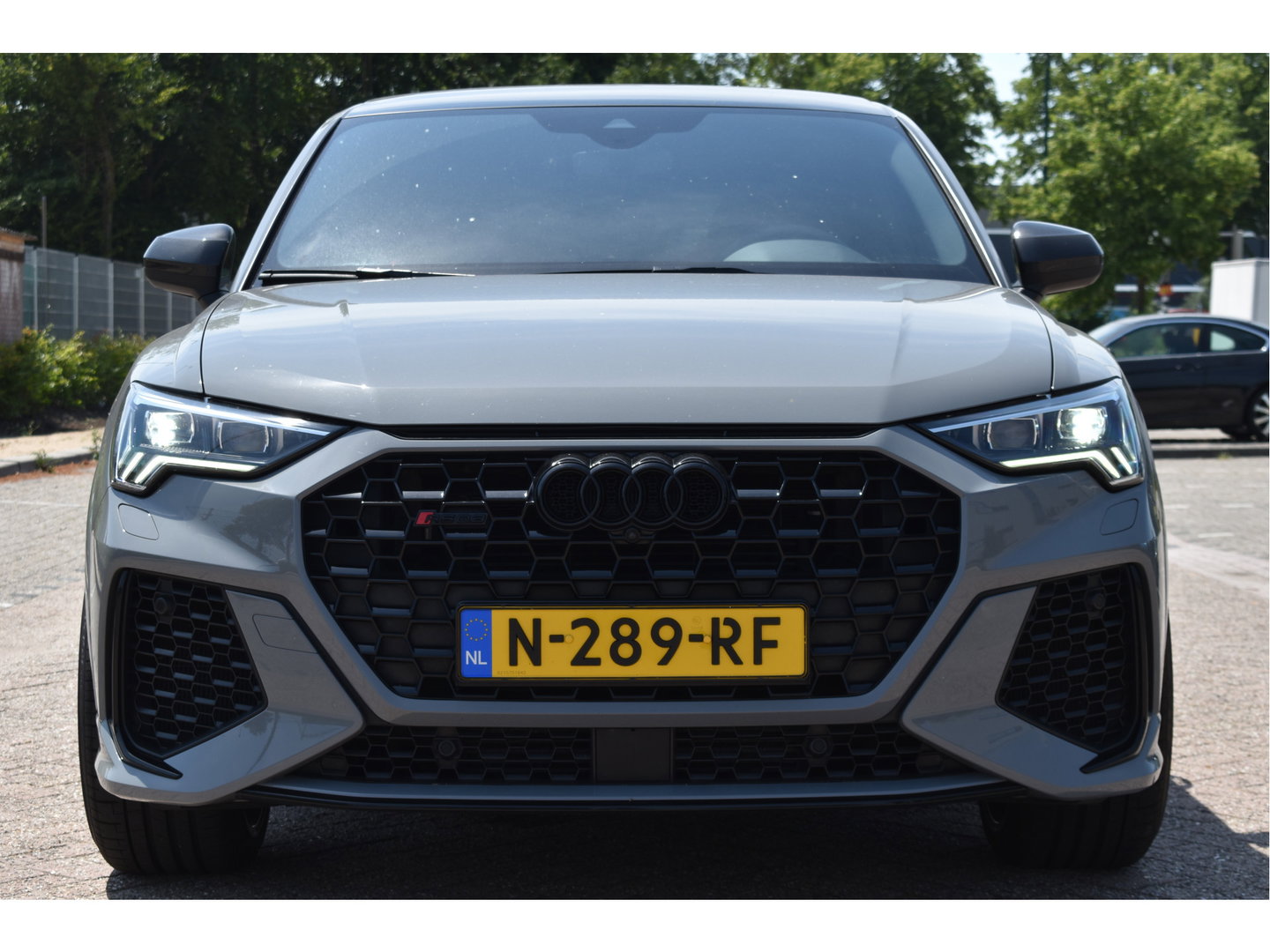 Audi Q3 Sportback TFSI RS 400pk Assist.pakket | Miltec | Nardo grey | Open dak | 360 gr.camera | Keyless | Full LED | Historie | ABT |