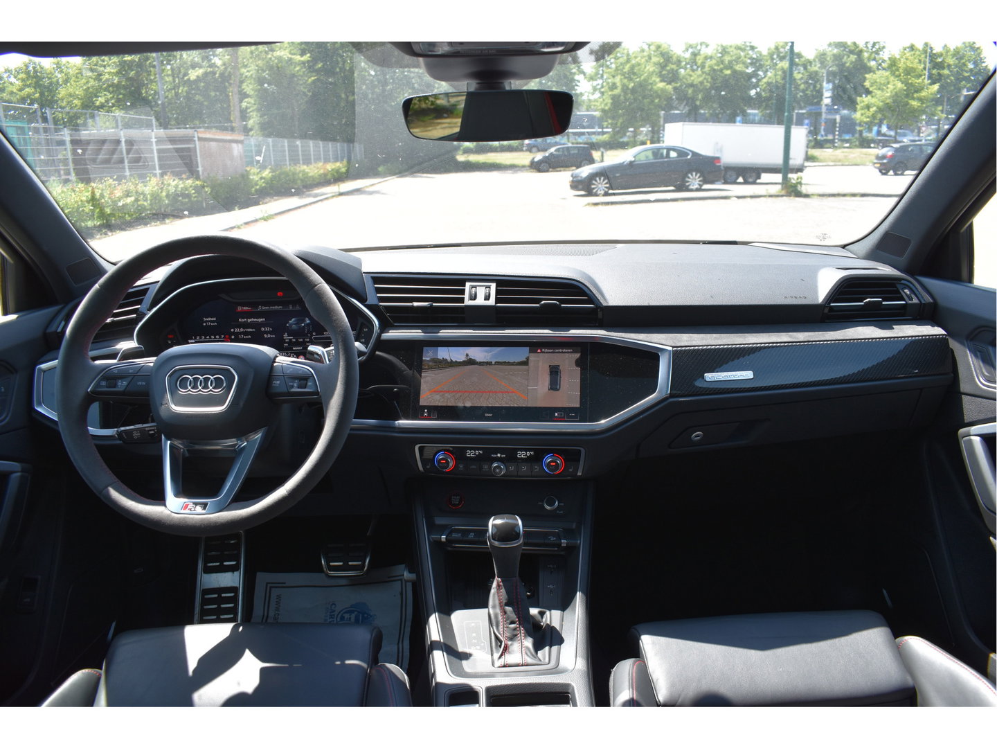 Audi Q3 Sportback TFSI RS 400pk Assist.pakket | Miltec | Nardo grey | Open dak | 360 gr.camera | Keyless | Full LED | Historie | ABT |