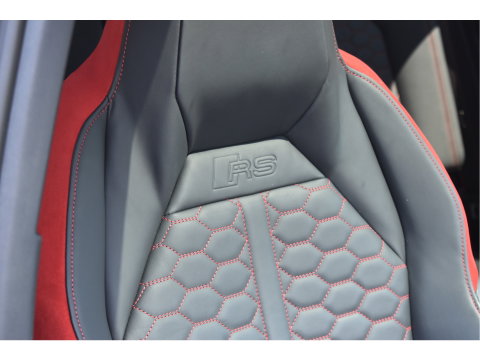 Audi Q3 Sportback TFSI RS 400pk Assist.pakket | Miltec | Nardo grey | Open dak | 360 gr.camera | Keyless | Full LED | Historie | ABT |