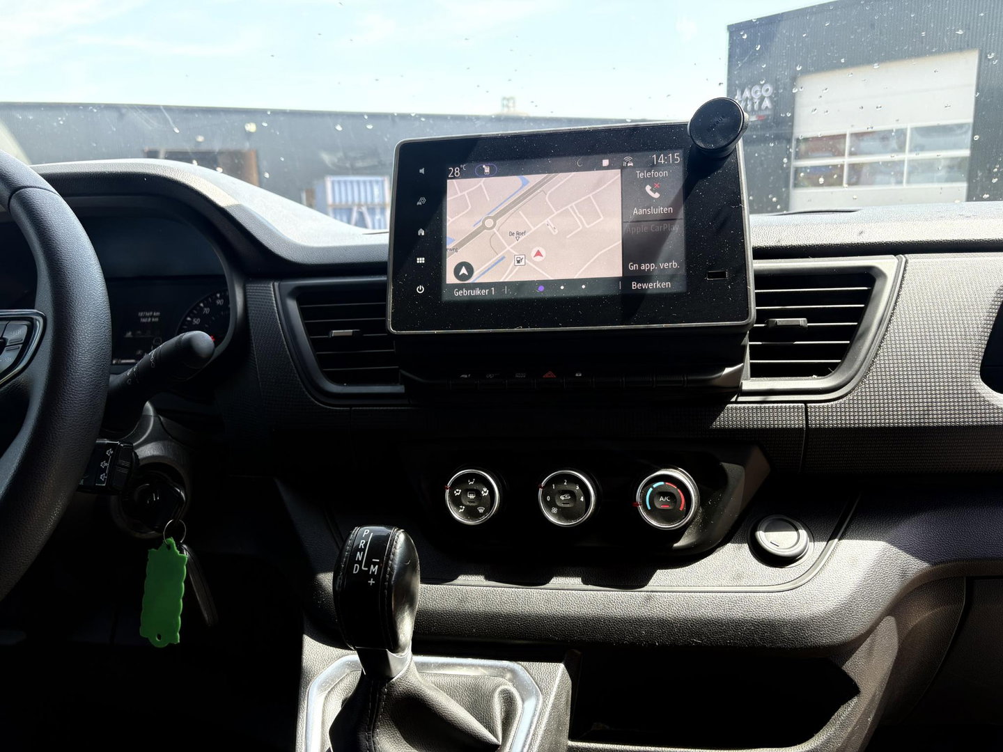 Renault Trafic 2.0 dCi 150PK | CARPLAY | 2x SCHUIFD. | LAADRUIMTE BEKLEED | LMV | LED | STEPS