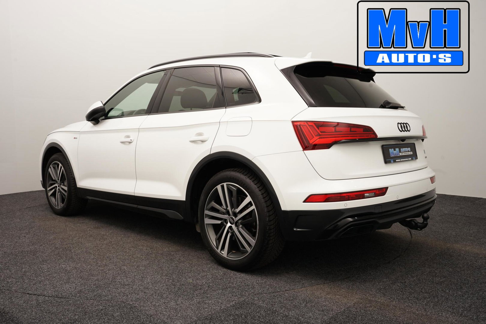 Audi Q5 50 TFSI e S edition|LUCHTVERING|RS-ZETELS|MATRIX|PANO|SOH86%