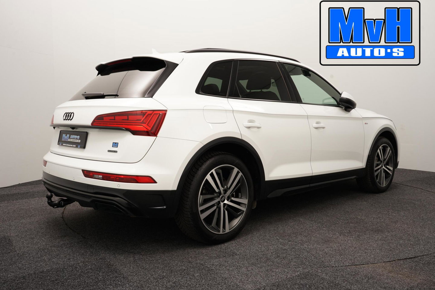 Audi Q5 50 TFSI e S edition|LUCHTVERING|RS-ZETELS|MATRIX|PANO|SOH86%