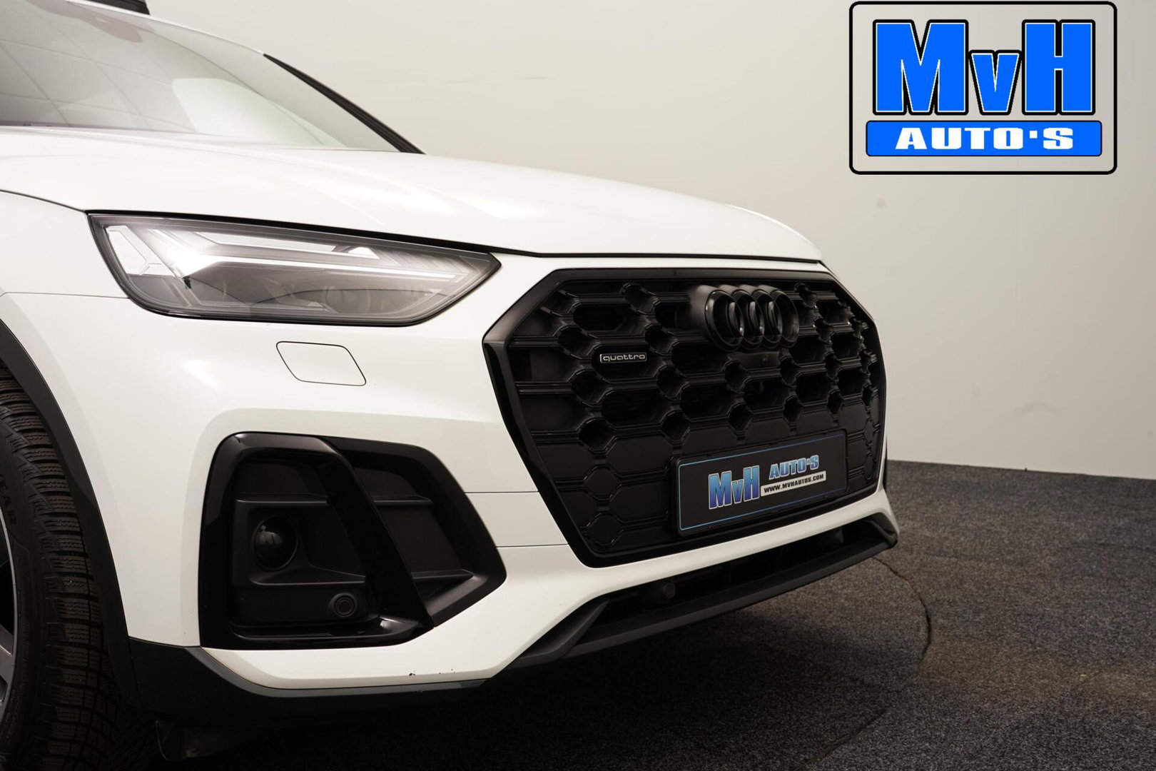 Audi Q5 50 TFSI e S edition|LUCHTVERING|RS-ZETELS|MATRIX|PANO|SOH86%