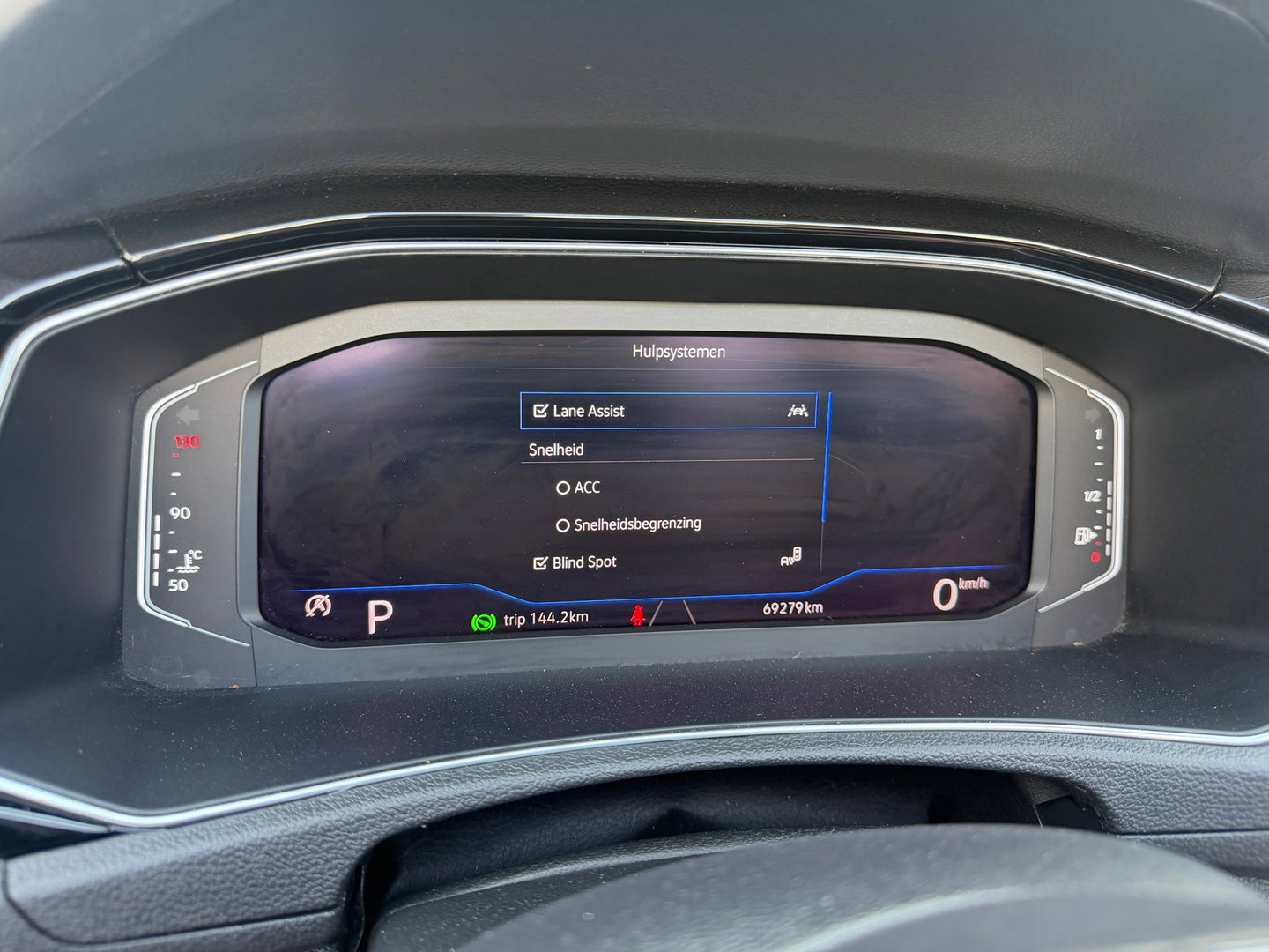 Volkswagen T-Roc Cabrio 1.5 TSI R-Line Edition Blue IQ-Lights|150PK|ACC|Carplay|Camera|Virtual-cockpit