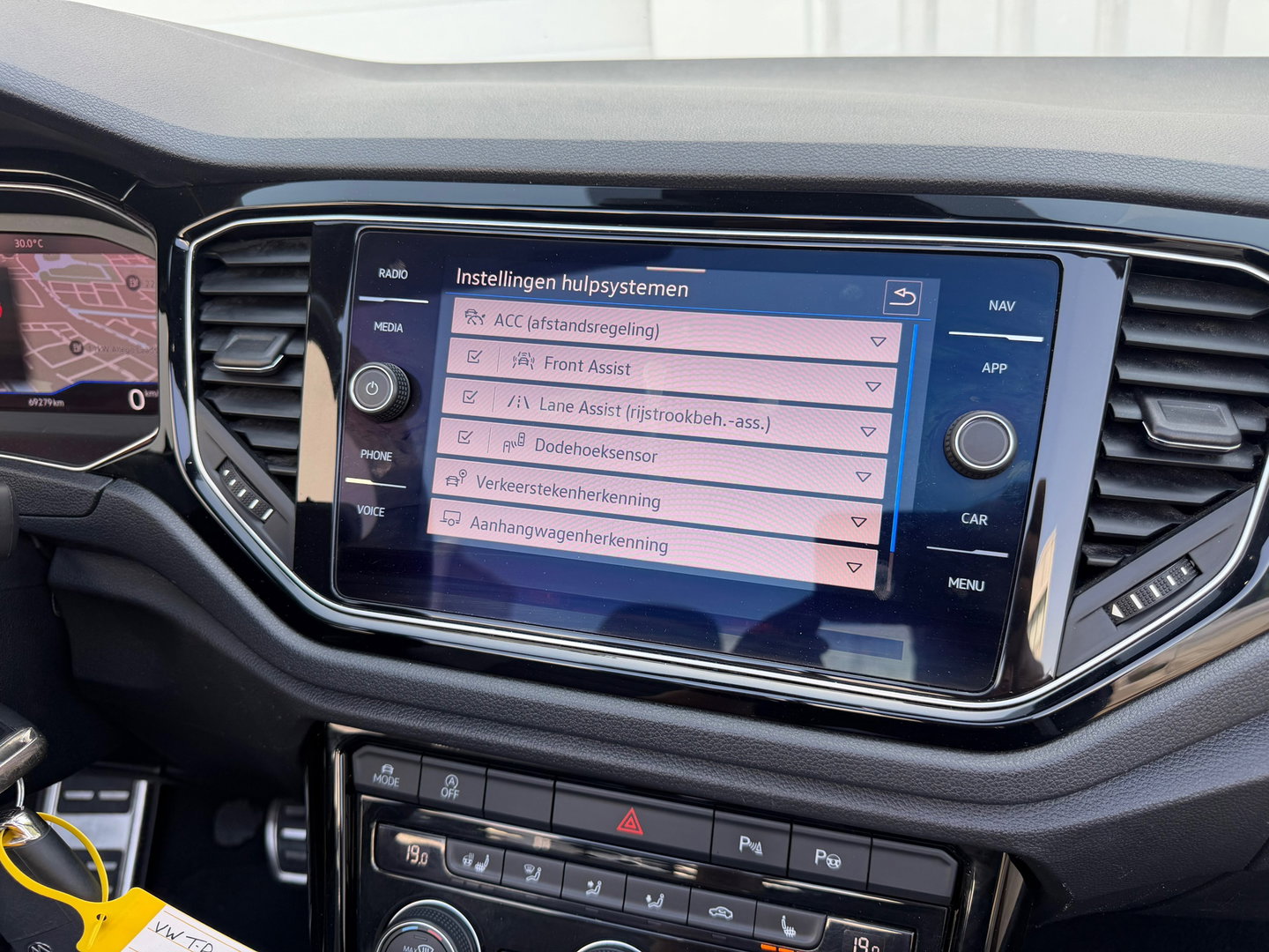 Volkswagen T-Roc Cabrio 1.5 TSI R-Line Edition Blue IQ-Lights|150PK|ACC|Carplay|Camera|Virtual-cockpit