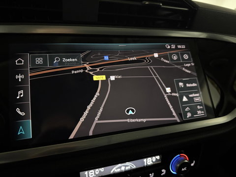 Audi Q3 Sportback 35 TFSI S-Line Black Edition Pano Carplay Camera ACC Trekh.