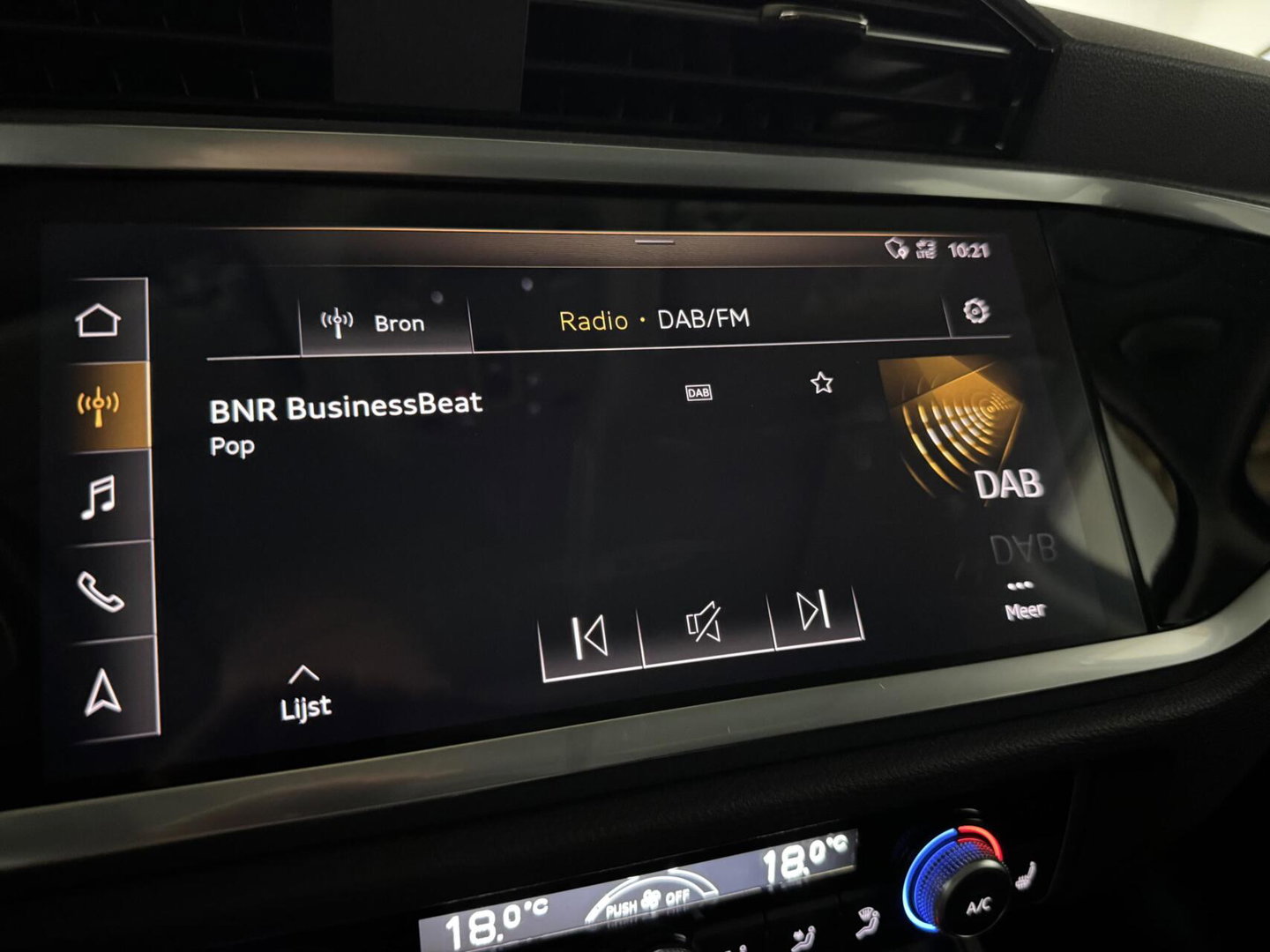 Audi Q3 Sportback 35 TFSI S-Line Black Edition Pano Carplay Camera ACC Trekh.