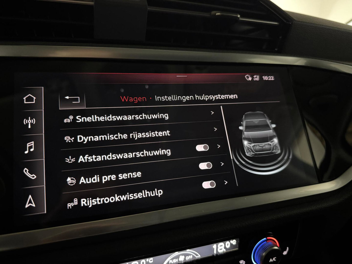Audi Q3 Sportback 35 TFSI S-Line Black Edition Pano Carplay Camera ACC Trekh.