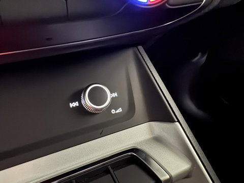 Audi Q3 Sportback 35 TFSI S-Line Black Edition Pano Carplay Camera ACC Trekh.