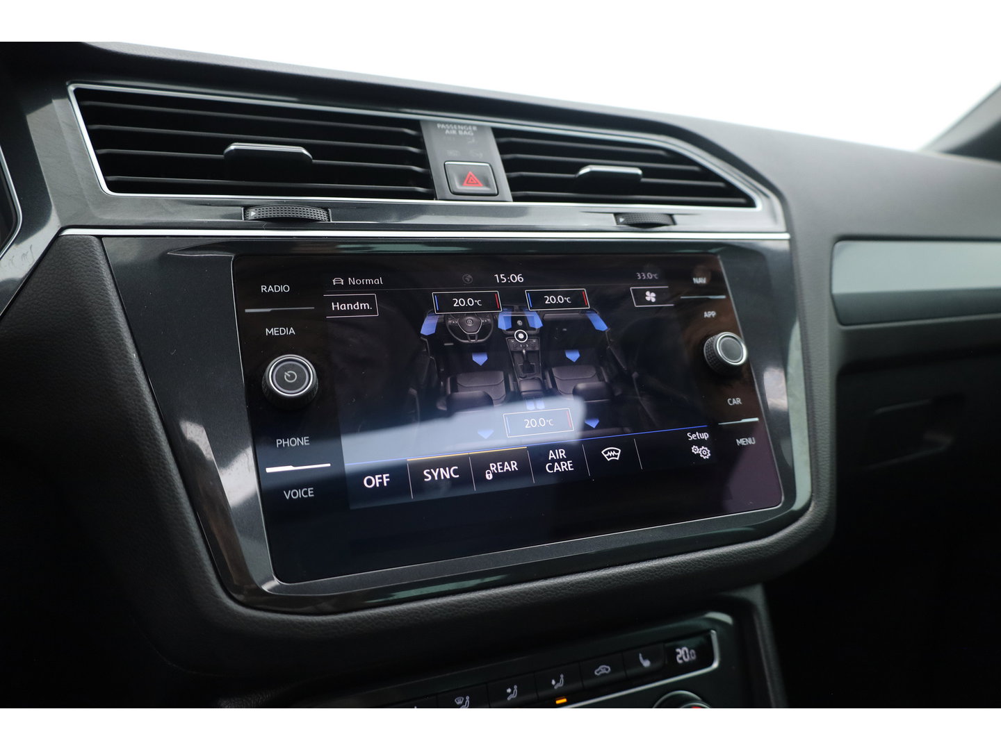 Volkswagen Tiguan 1.4 TSI R-line | Dig. Cockpit | Pano | Trekhaak | Adapt. Cruise | Keyless | 360cam | Stoelverw. |