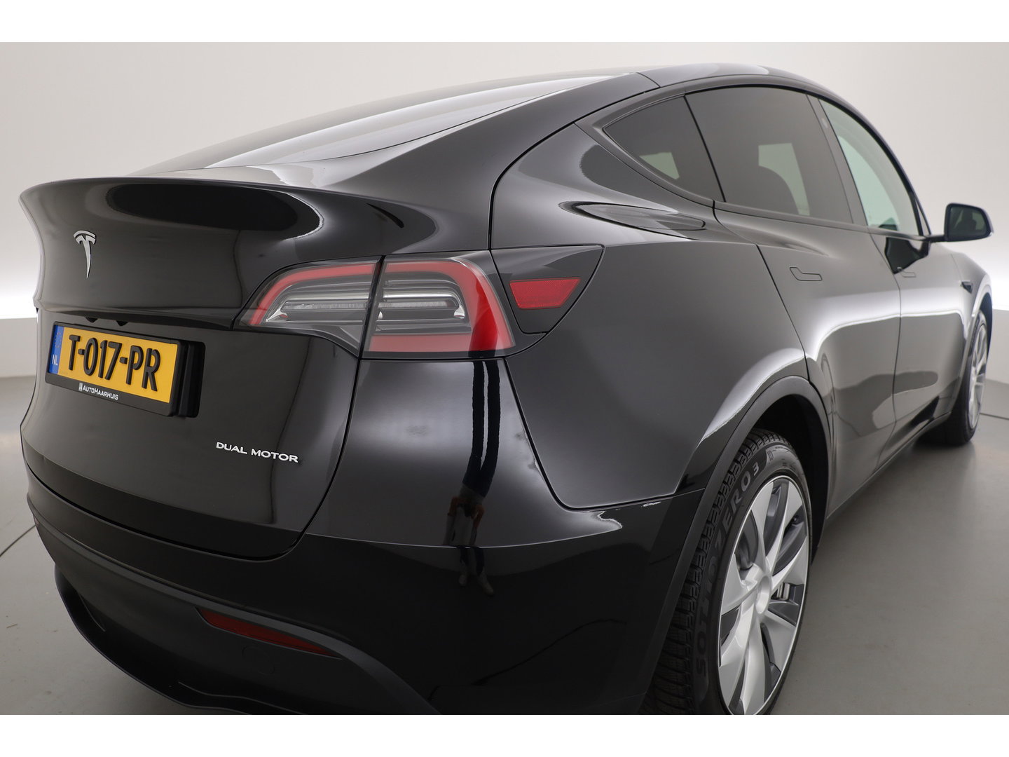 Tesla Model Y Long Range AWD 75 kWh