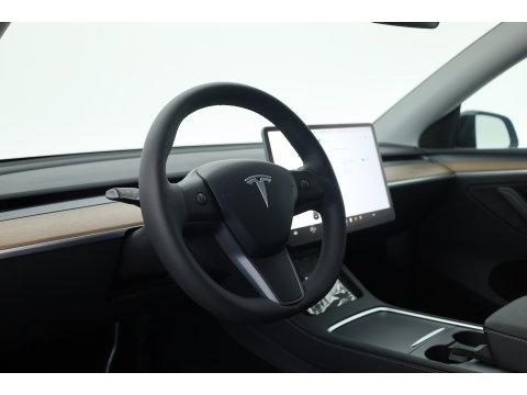 Tesla Model Y Long Range AWD 75 kWh