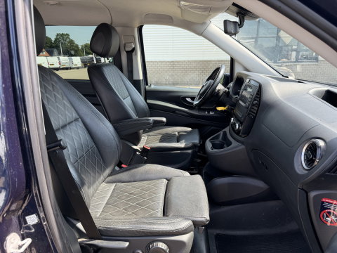 Mercedes-Benz Vito 114 CDI automaat L2H1 DC 5 persoons / euro 6 / bpm vrij / vaste prijs rijklaar € 28.950 ex btw / lease vanaf € 473 / leer / camera / cruise en climate control / navigatie / trekhaak !