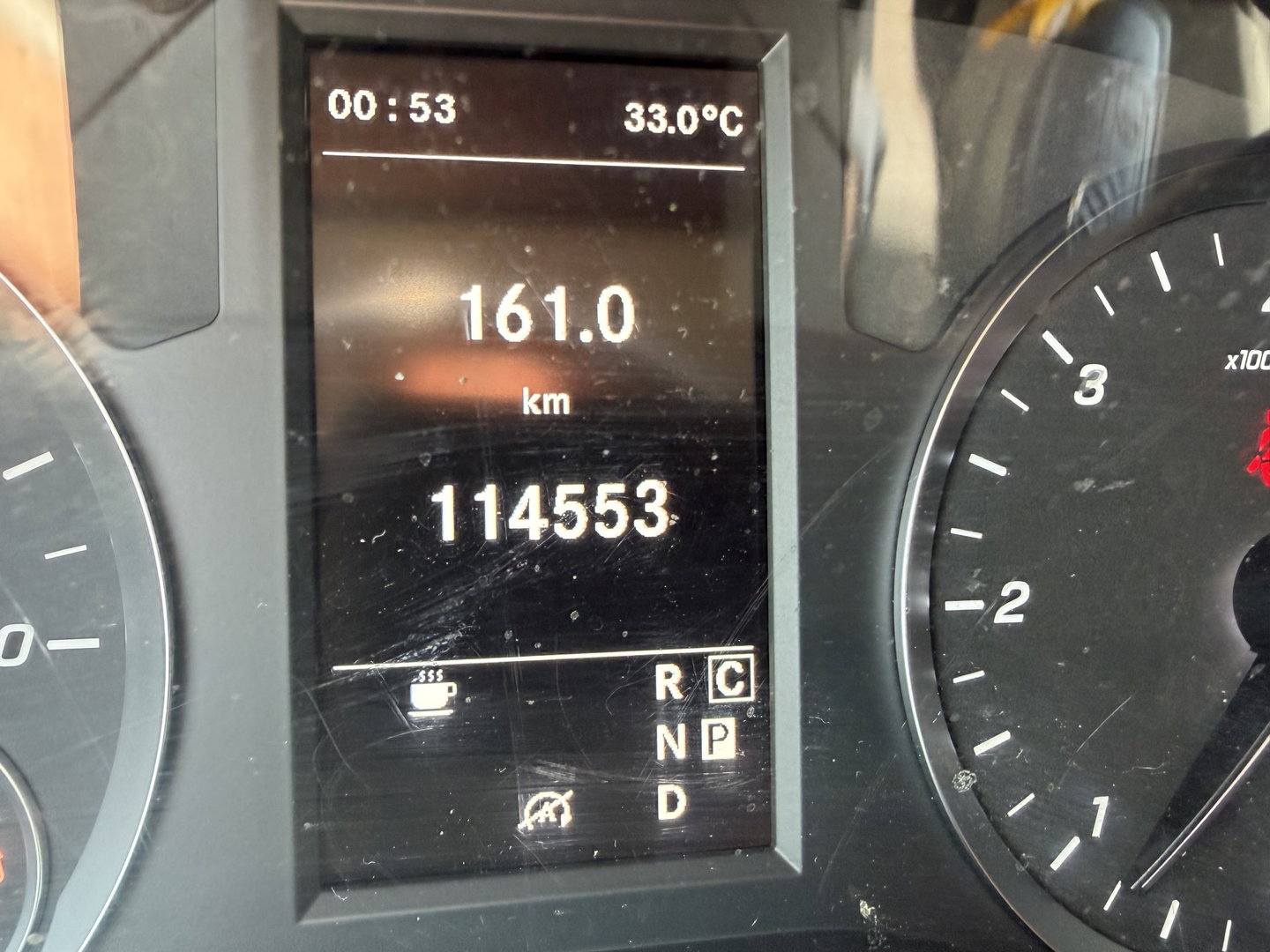 Mercedes-Benz Vito 114 CDI automaat L2H1 DC 5 persoons / euro 6 / bpm vrij / vaste prijs rijklaar € 28.950 ex btw / lease vanaf € 473 / leer / camera / cruise en climate control / navigatie / trekhaak !