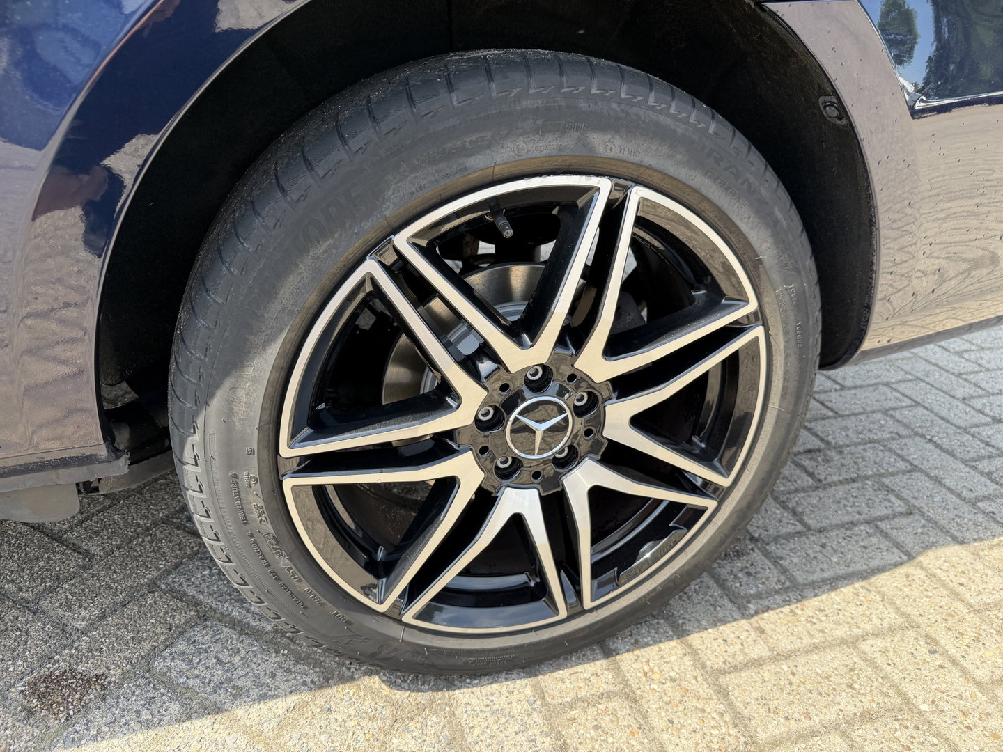 Mercedes-Benz Vito 114 CDI automaat L2H1 DC 5 persoons / euro 6 / bpm vrij / vaste prijs rijklaar € 28.950 ex btw / lease vanaf € 473 / leer / camera / cruise en climate control / navigatie / trekhaak !