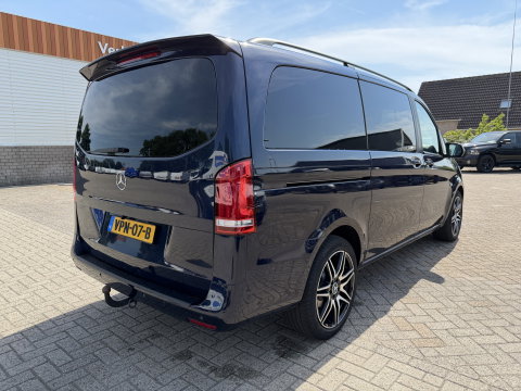 Mercedes-Benz Vito 114 CDI automaat L2H1 DC 5 persoons / euro 6 / bpm vrij / vaste prijs rijklaar € 28.950 ex btw / lease vanaf € 473 / leer / camera / cruise en climate control / navigatie / trekhaak !