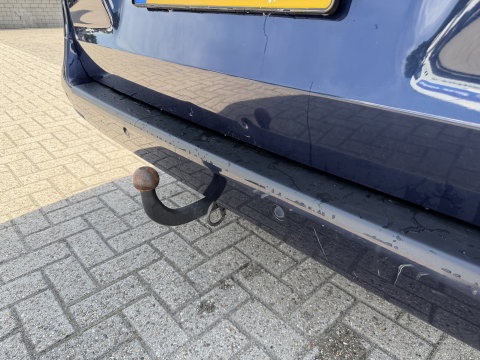 Mercedes-Benz Vito 114 CDI automaat L2H1 DC 5 persoons / euro 6 / bpm vrij / vaste prijs rijklaar € 28.950 ex btw / lease vanaf € 473 / leer / camera / cruise en climate control / navigatie / trekhaak !