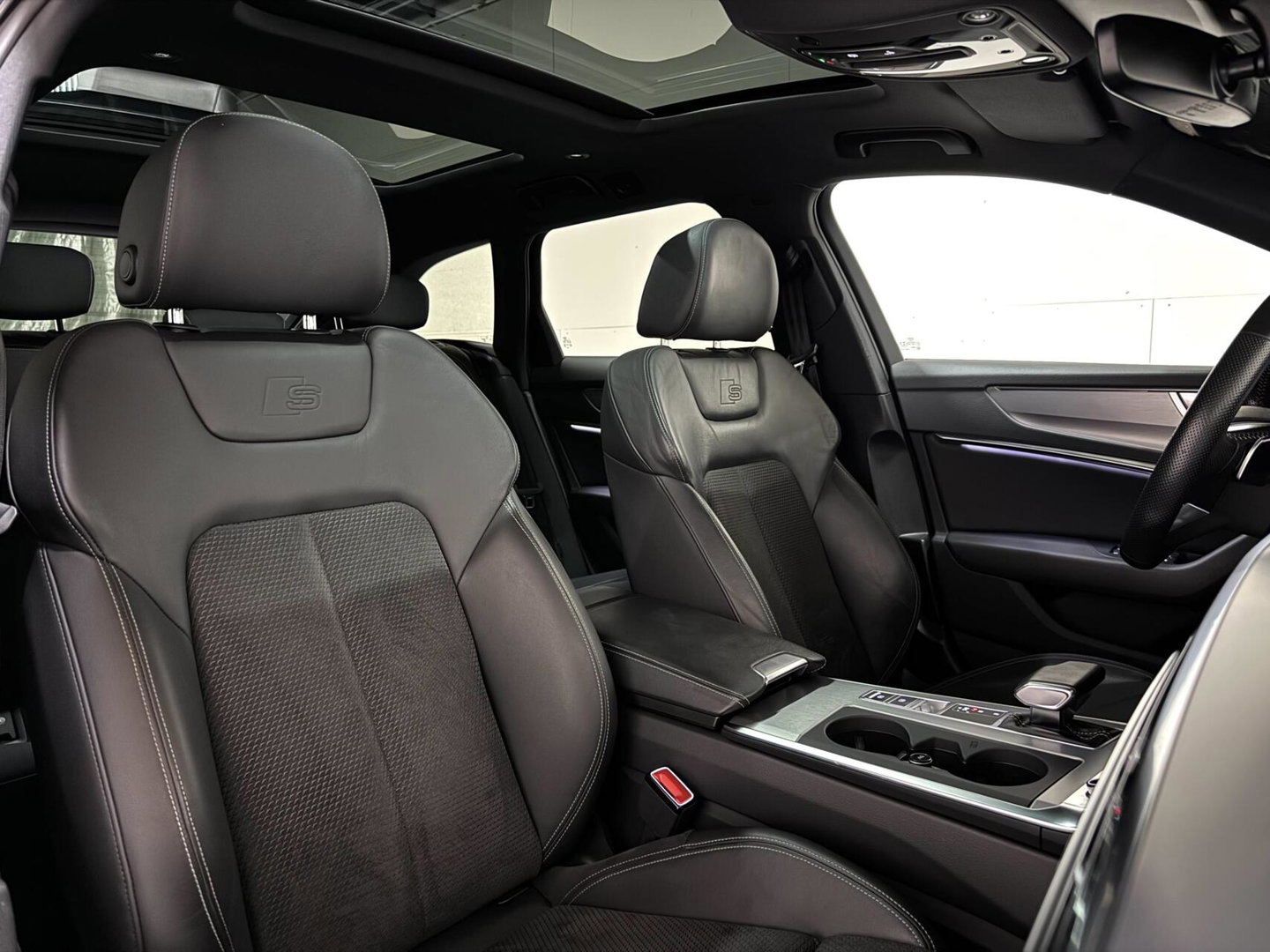 Audi A6 Avant 55 TFSIe Quattro Competition Pano ACC Memory Carplay