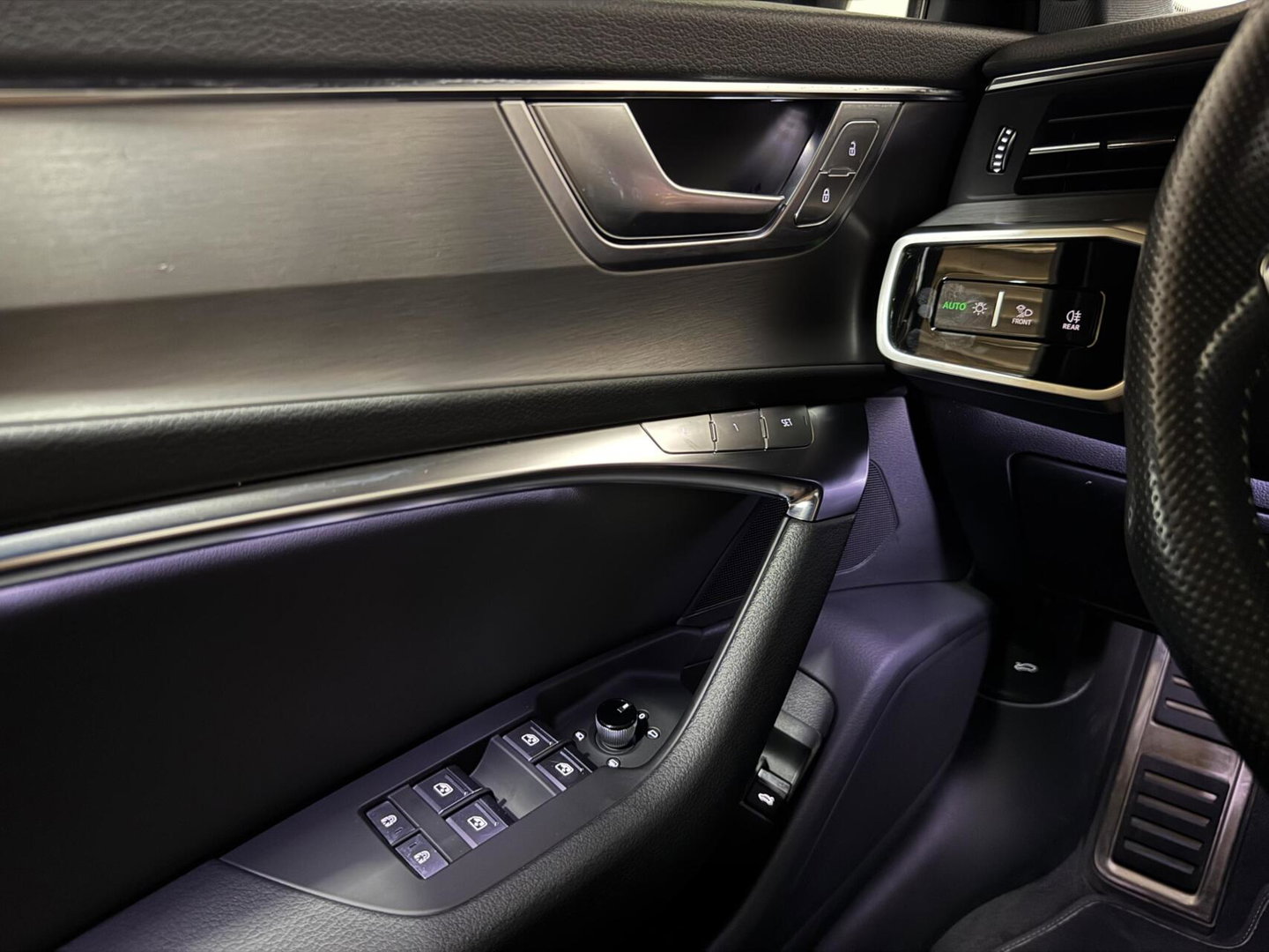 Audi A6 Avant 55 TFSIe Quattro Competition Pano ACC Memory Carplay