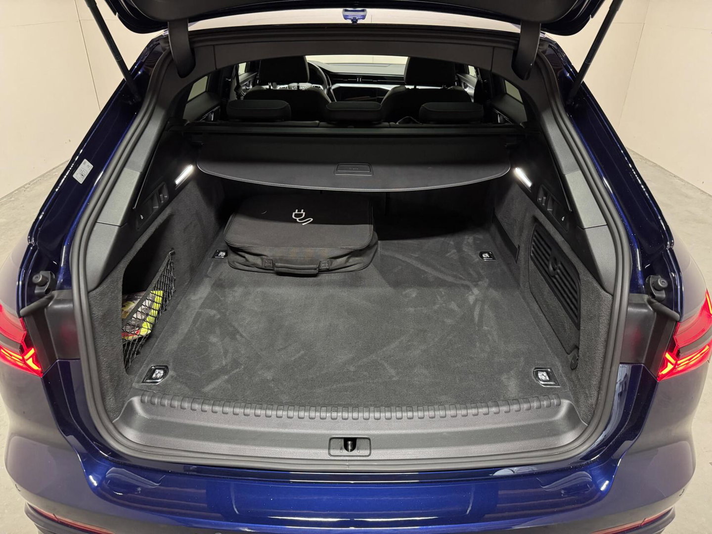 Audi A6 Avant 55 TFSIe Quattro Competition Pano ACC Memory Carplay