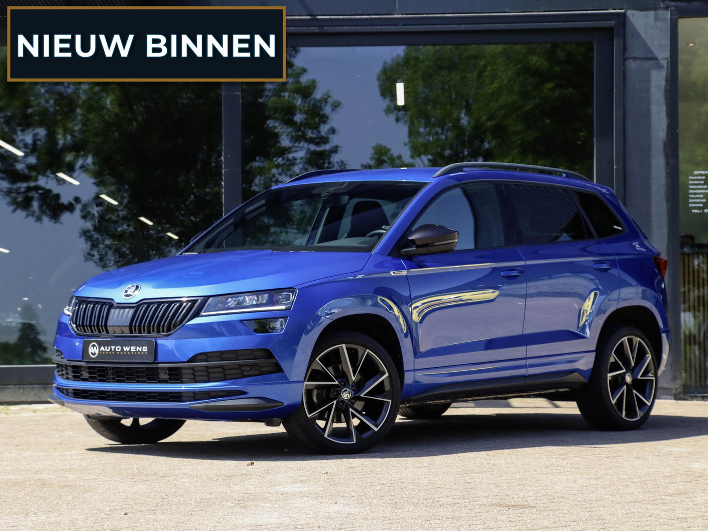 Škoda Karoq 1.5 TSI ACT Sportline 150PK DSG Camera Navi Stoel/Stuurverw. Race Blue 19 inch
