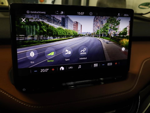 Škoda Enyaq iV 80 204pk Leder | 20'' | Navigatie | SoH 90,2%