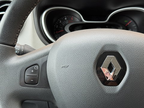 Renault Trafic Passenger 1.6 dCi Grand Authentique Energy | Marge |  Airconditioning | Radio | Navigatie | Cruise Control | Bluetooth | Stop & Go | Multifunctioneel Stuurwiel |