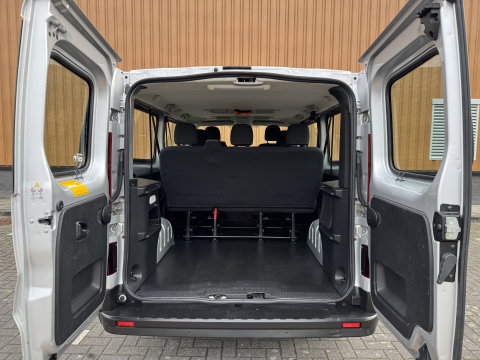 Renault Trafic Passenger 1.6 dCi Grand Authentique Energy | Marge |  Airconditioning | Radio | Navigatie | Cruise Control | Bluetooth | Stop & Go | Multifunctioneel Stuurwiel |
