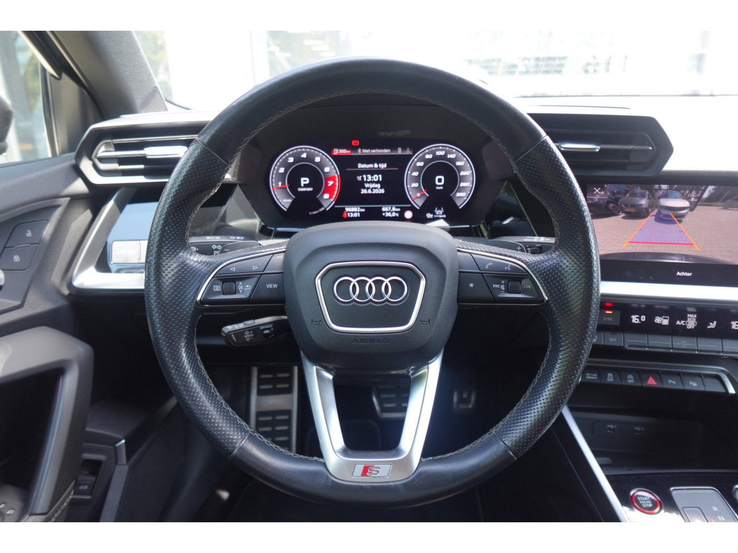 Audi S3 Sportback 2.0 TFSI S3 quattro PANO KEYLESS MASSAGE