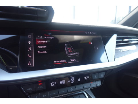 Audi S3 Sportback 2.0 TFSI S3 quattro PANO KEYLESS MASSAGE