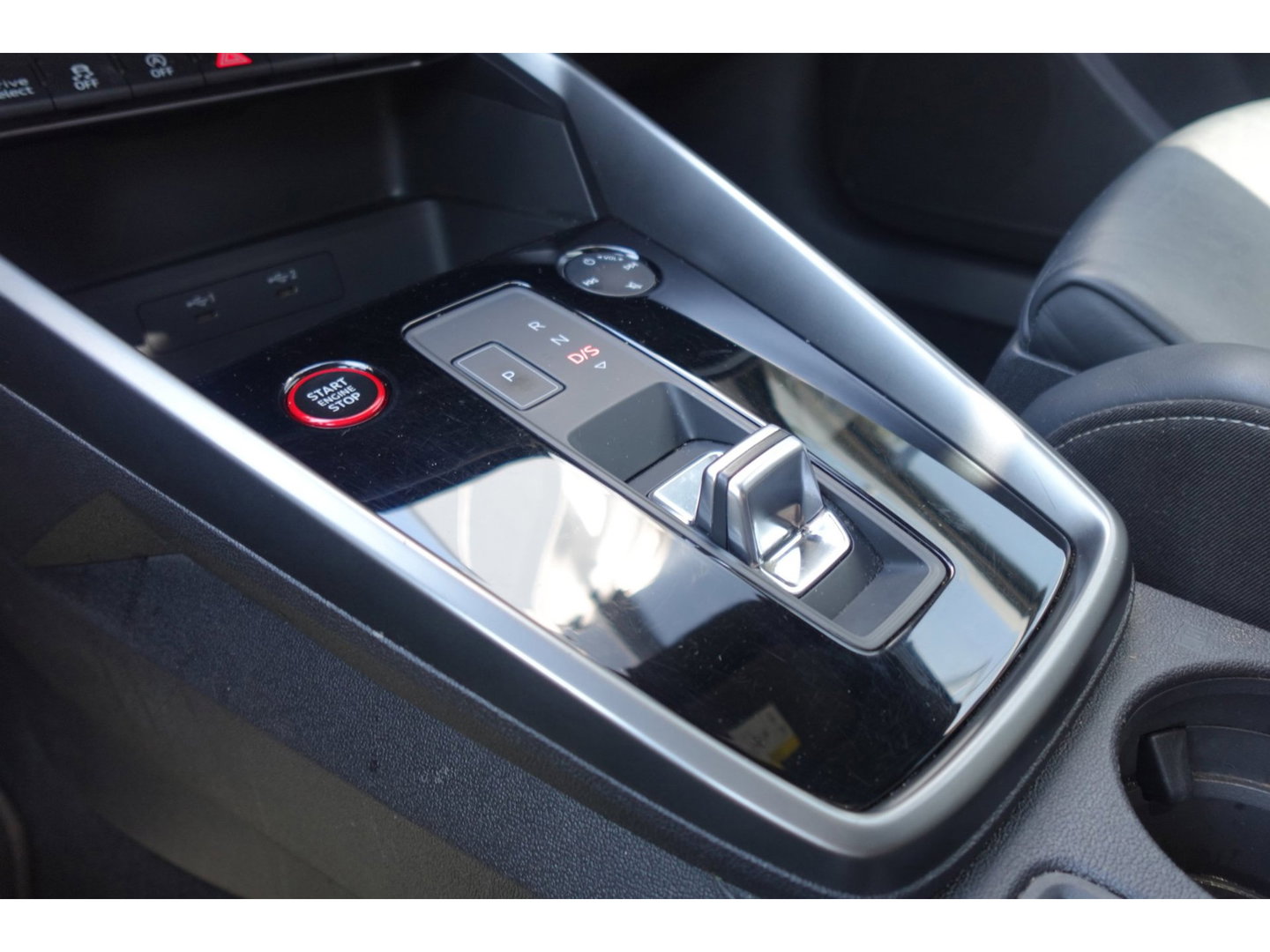 Audi S3 Sportback 2.0 TFSI S3 quattro PANO KEYLESS MASSAGE