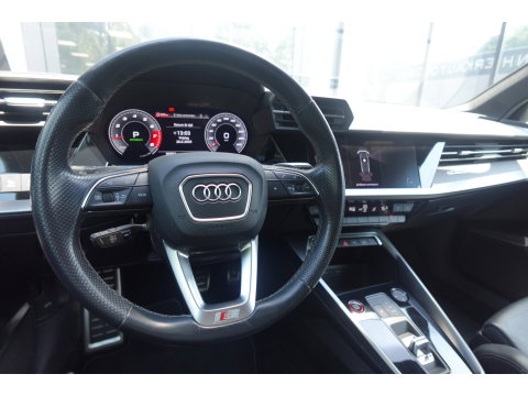 Audi S3 Sportback 2.0 TFSI S3 quattro PANO KEYLESS MASSAGE