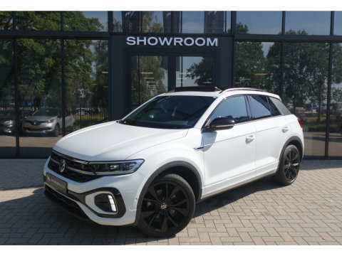 Volkswagen T-Roc 1.5 TSI R-Line PANO KEYLESS CAM