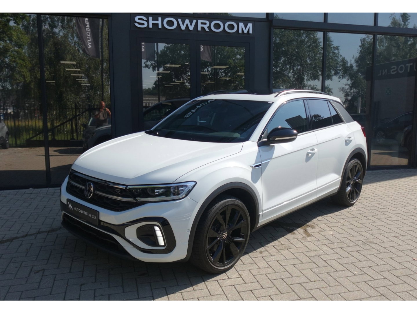 Volkswagen T-Roc 1.5 TSI R-Line PANO KEYLESS CAM