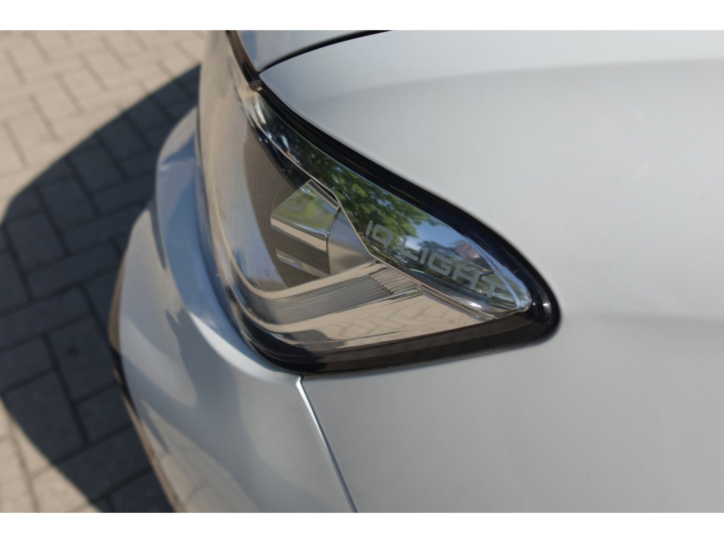 Volkswagen T-Roc 1.5 TSI R-Line PANO KEYLESS CAM
