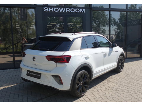 Volkswagen T-Roc 1.5 TSI R-Line PANO KEYLESS CAM