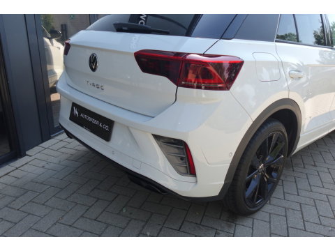 Volkswagen T-Roc 1.5 TSI R-Line PANO KEYLESS CAM