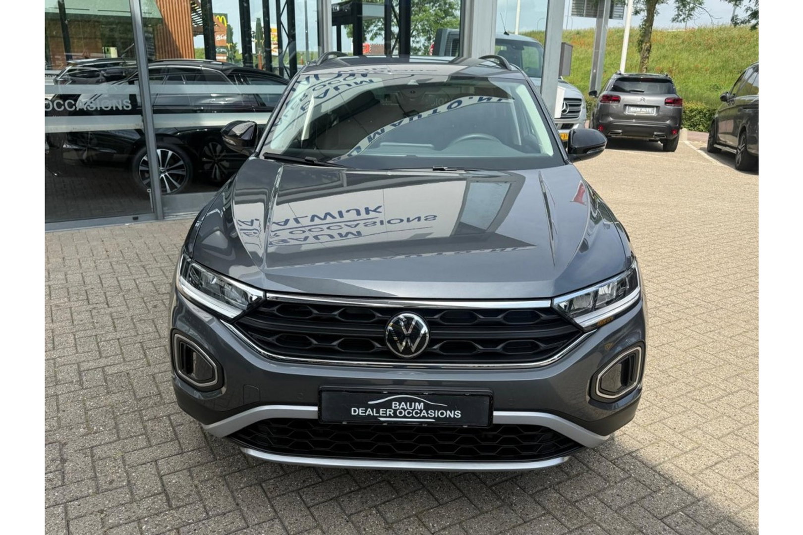 Volkswagen T-Roc 1.0 TSI GOAL EDITION AIRCO NAVI PDC LMV STOELVW.
