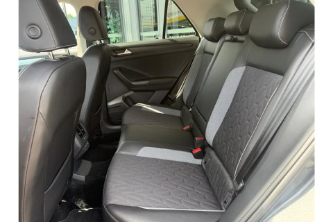 Volkswagen T-Roc 1.0 TSI GOAL EDITION AIRCO NAVI PDC LMV STOELVW.