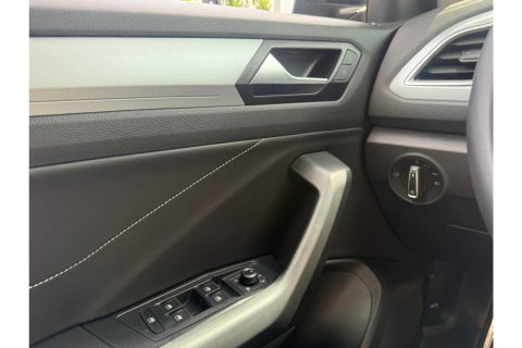 Volkswagen T-Roc 1.0 TSI GOAL EDITION AIRCO NAVI PDC LMV STOELVW.