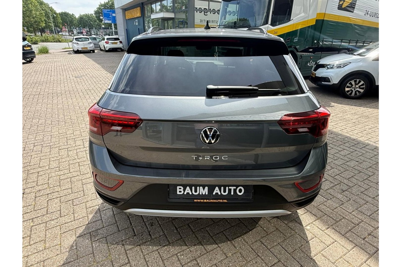 Volkswagen T-Roc 1.0 TSI GOAL EDITION AIRCO NAVI PDC LMV STOELVW.