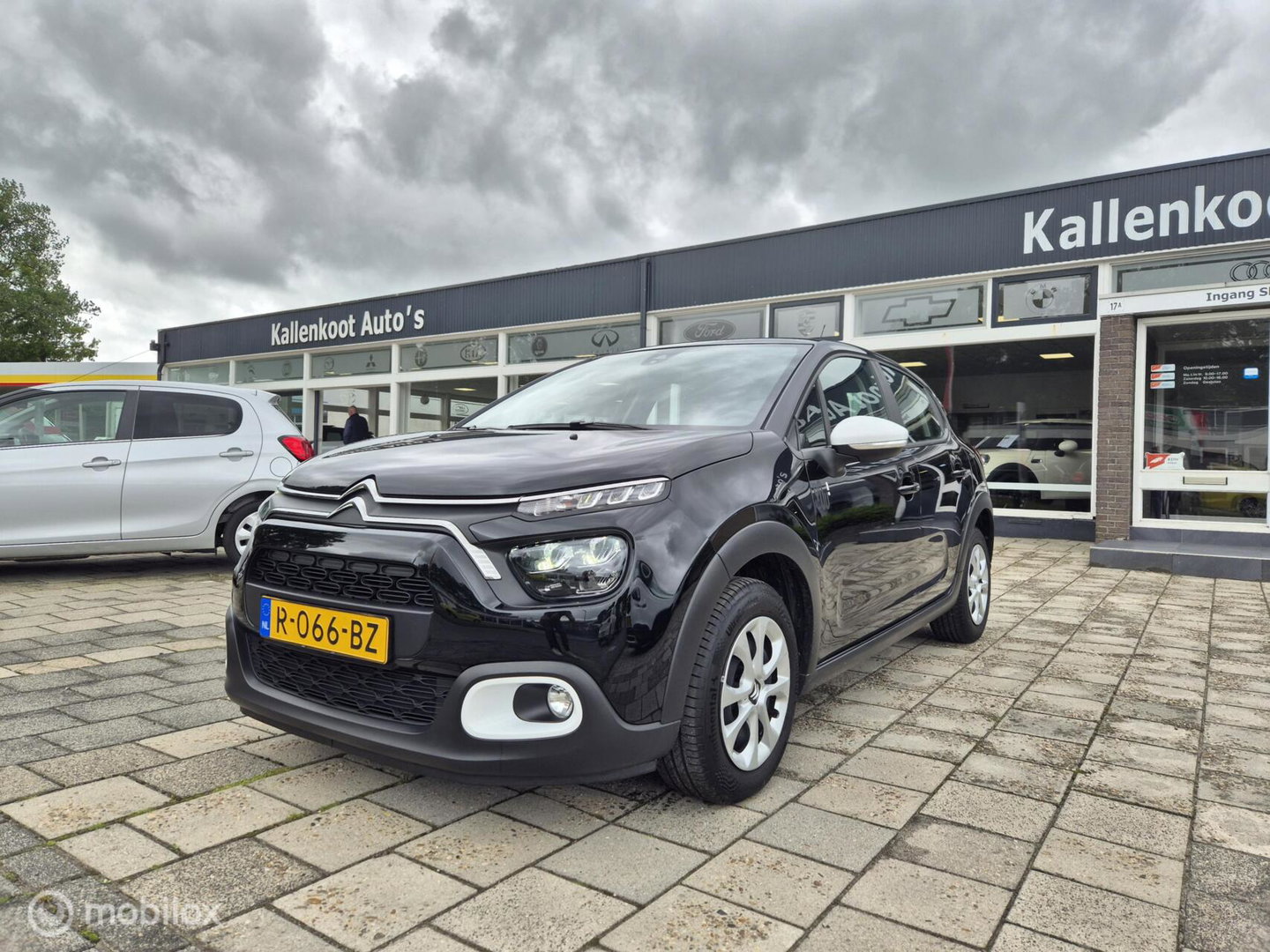 Citroën C3 1.2 PureTech You, Stoelverwarming, Airco, Cruise